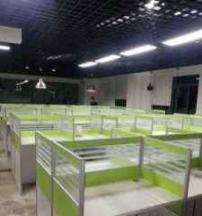 全新辦公桌椅價(jià)格低于二手產(chǎn)品？深圳辦公家具市場新趨勢